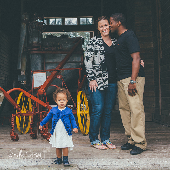 bellingham family photographer | bellingham family photography | Hovander Family Photography | Farm themed family photography